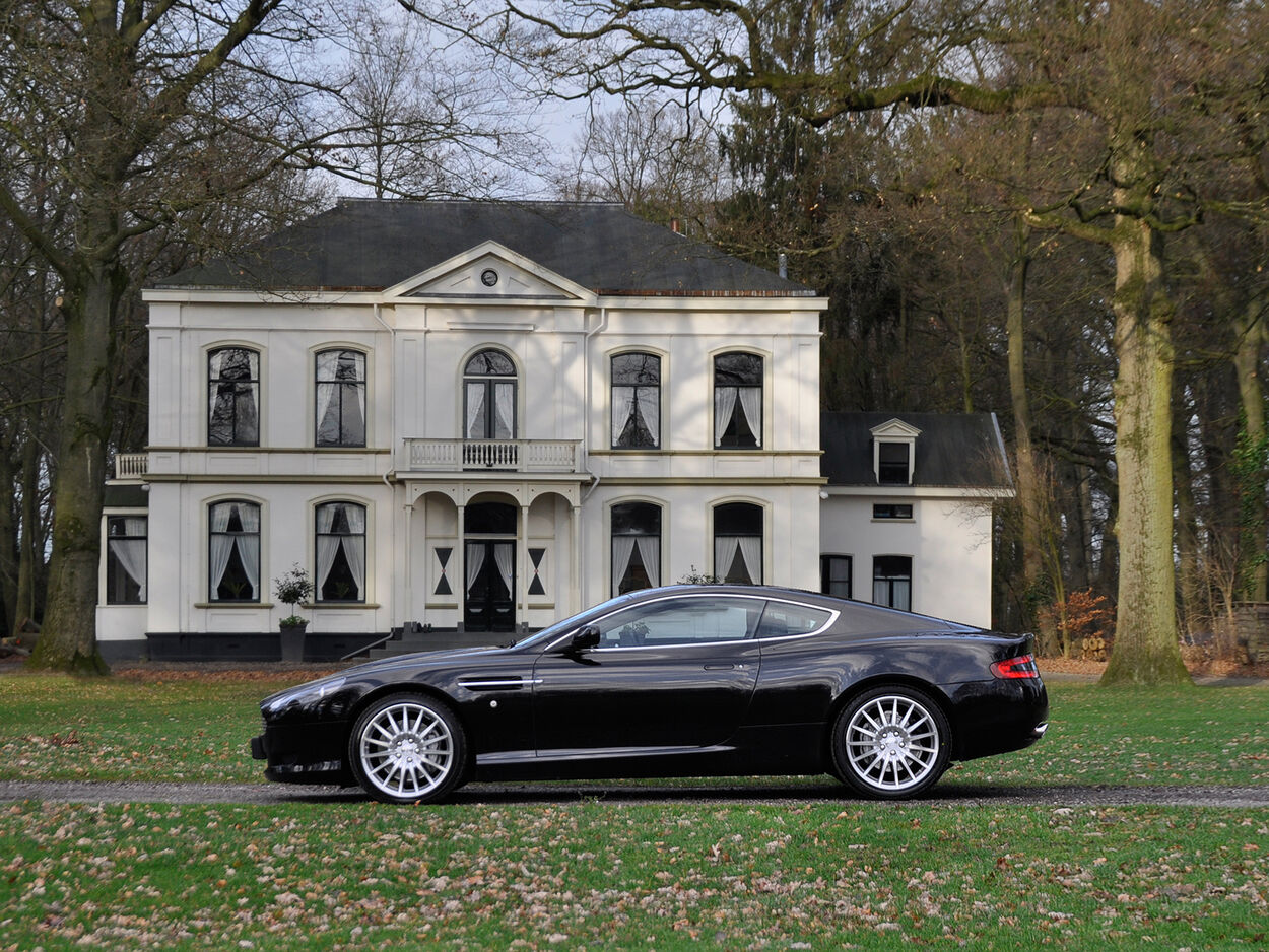 Aston Martin DB9 te koop bij Prins in Nunspeet Aston Martin DB9 te koop bij Prins in Nunspeet